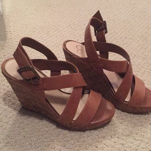 Jessica Simpson brown wedges